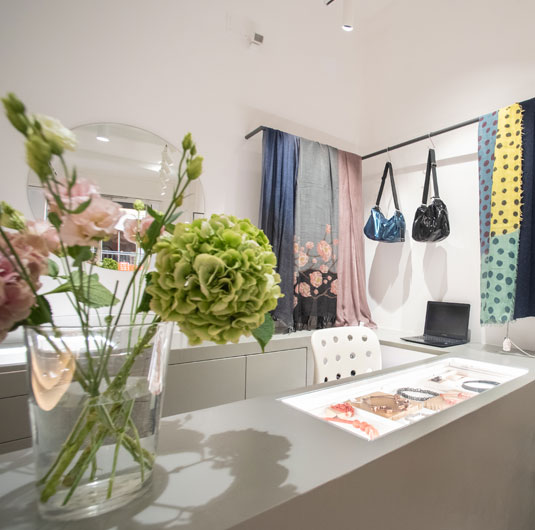 italian boutique